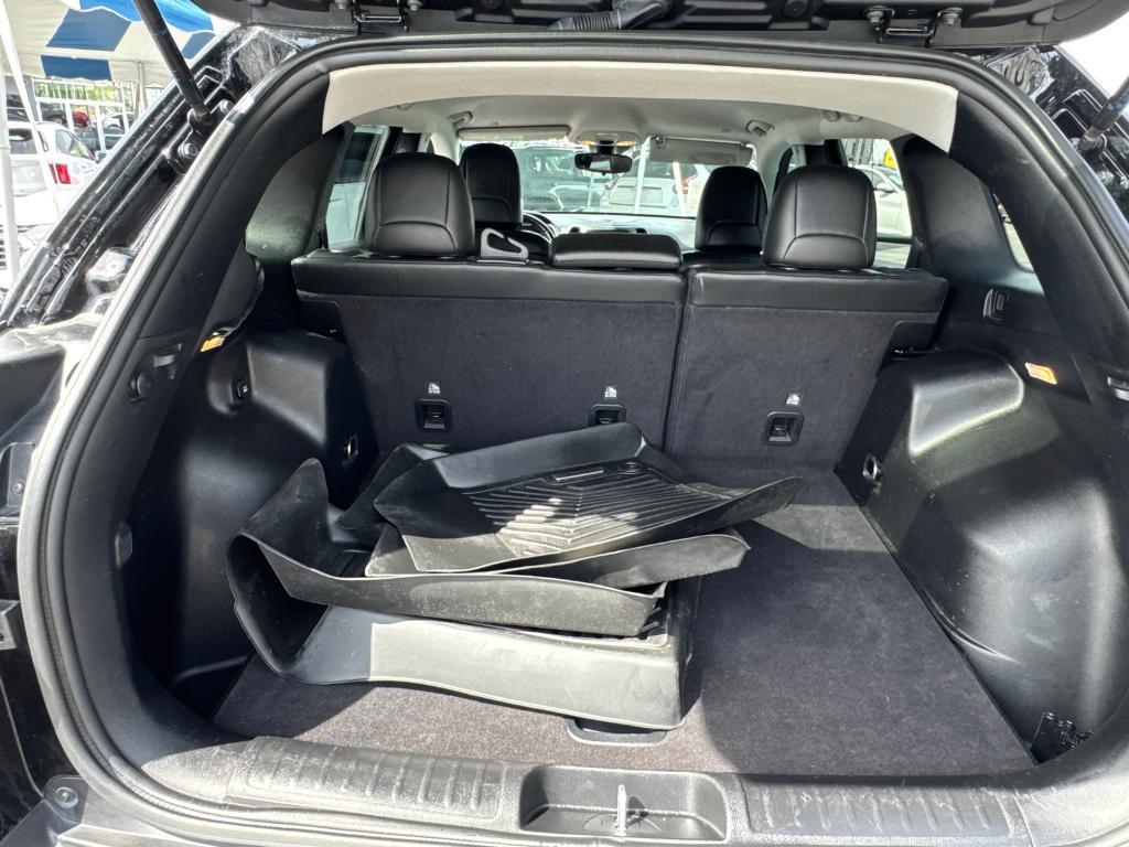 used 2021 Jeep Cherokee car, priced at $17,588