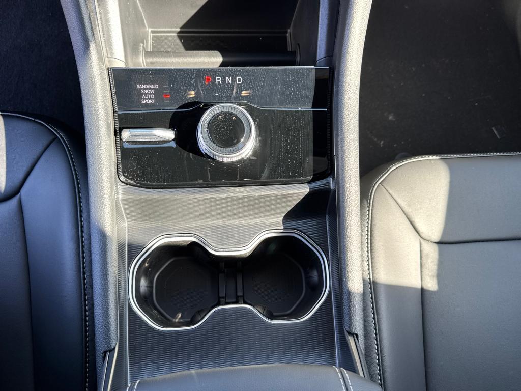 new 2025 Jeep Grand Cherokee car, priced at $49,215