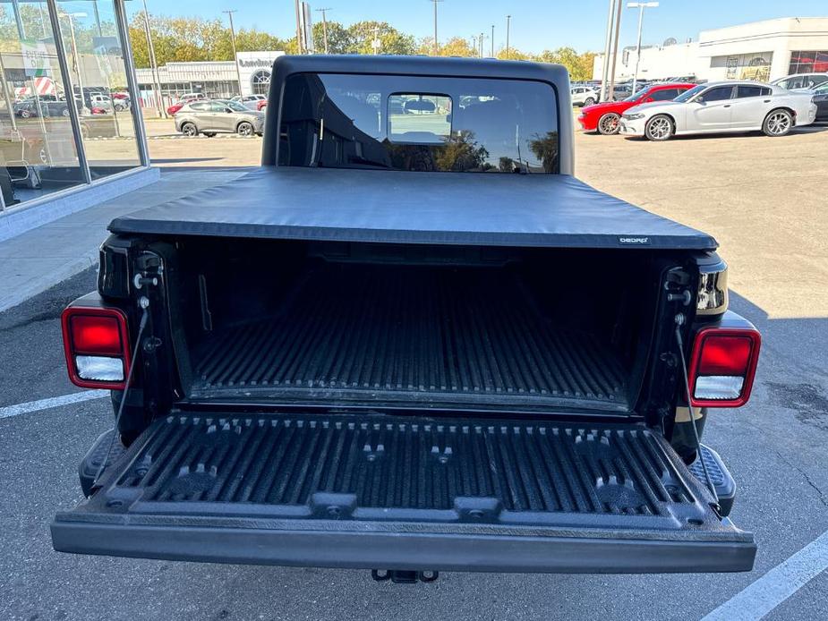 used 2021 Jeep Gladiator car, priced at $32,988