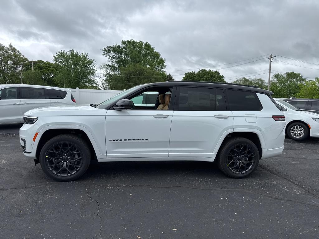new 2025 Jeep Grand Cherokee L car, priced at $54,988