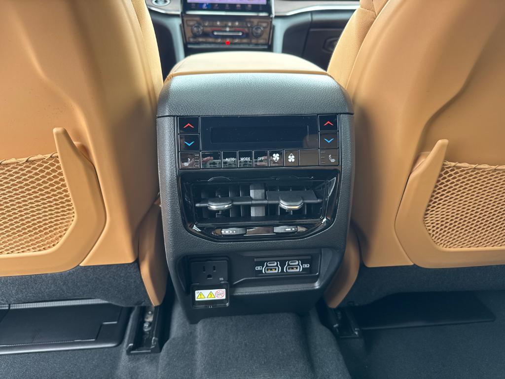 new 2025 Jeep Grand Cherokee L car, priced at $54,988