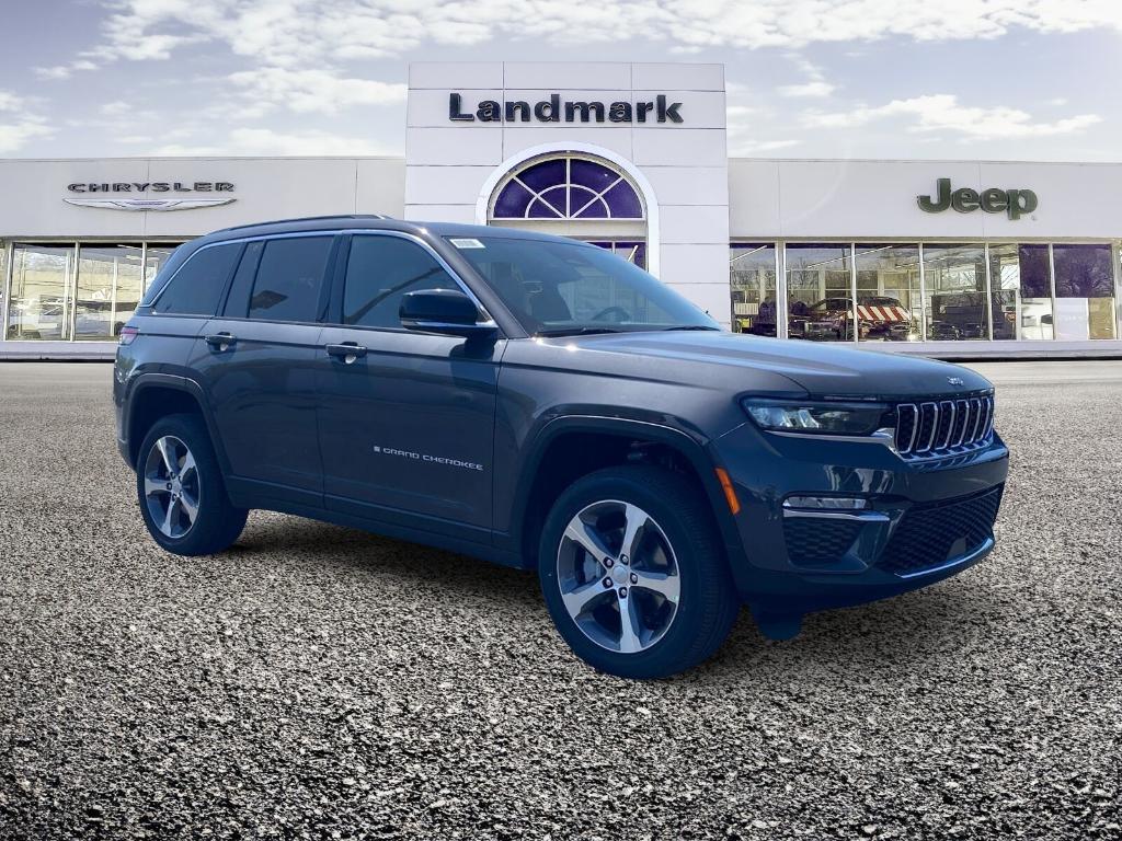 new 2024 Jeep Grand Cherokee car, priced at $38,988