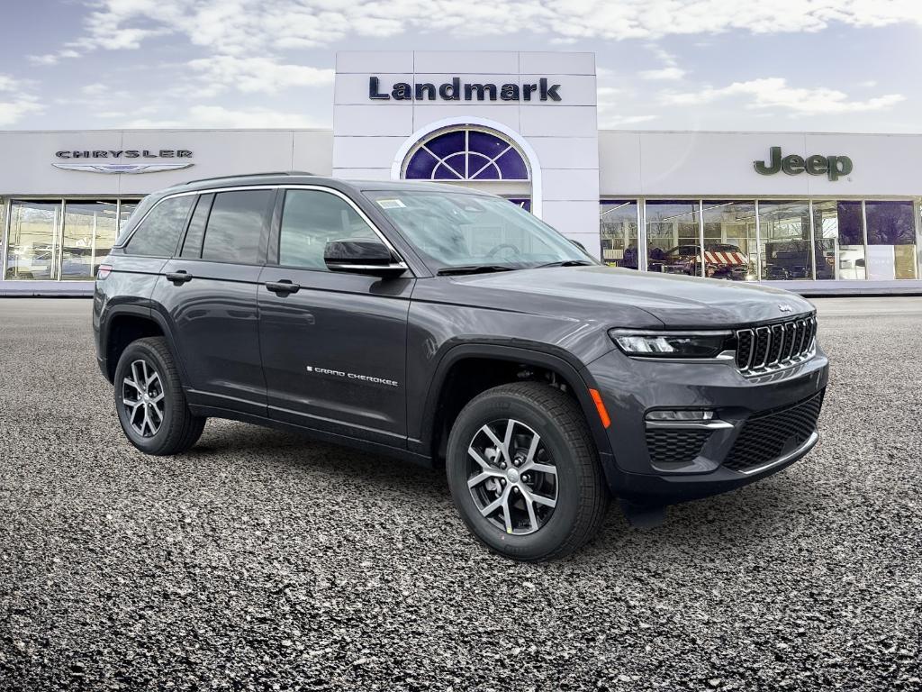 new 2025 Jeep Grand Cherokee car, priced at $47,495