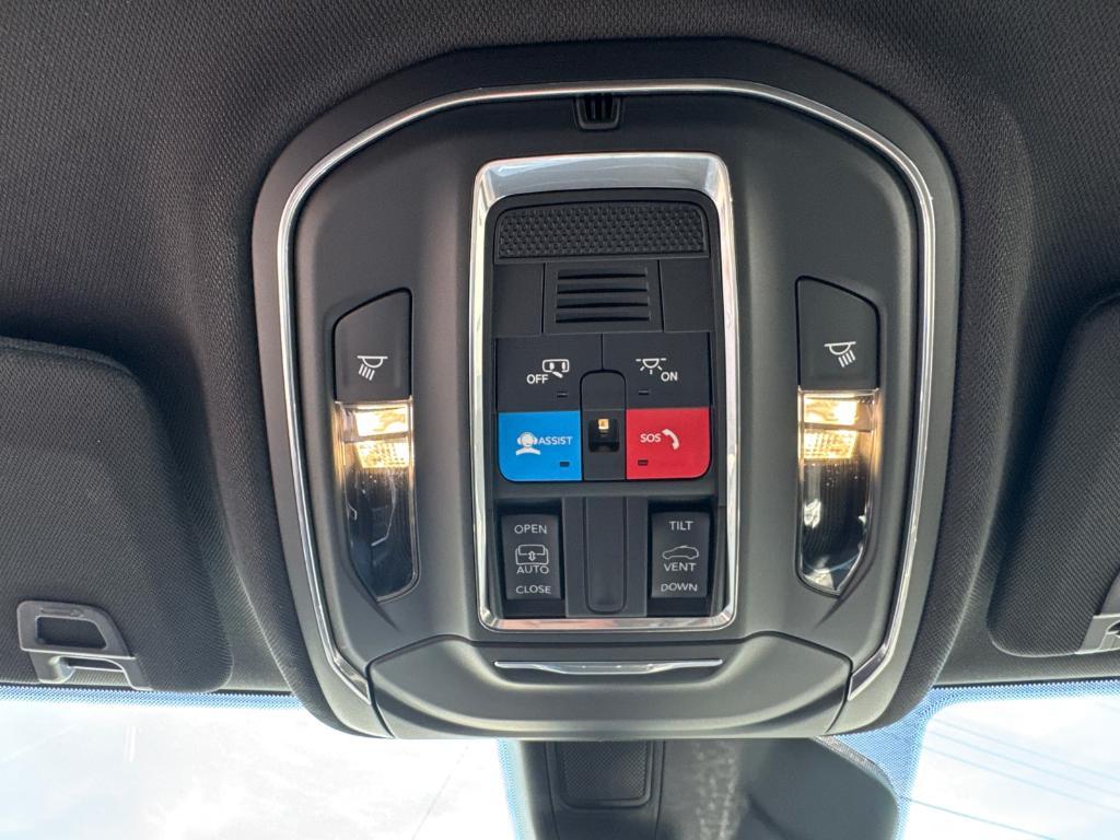 new 2025 Jeep Grand Cherokee L car, priced at $33,988
