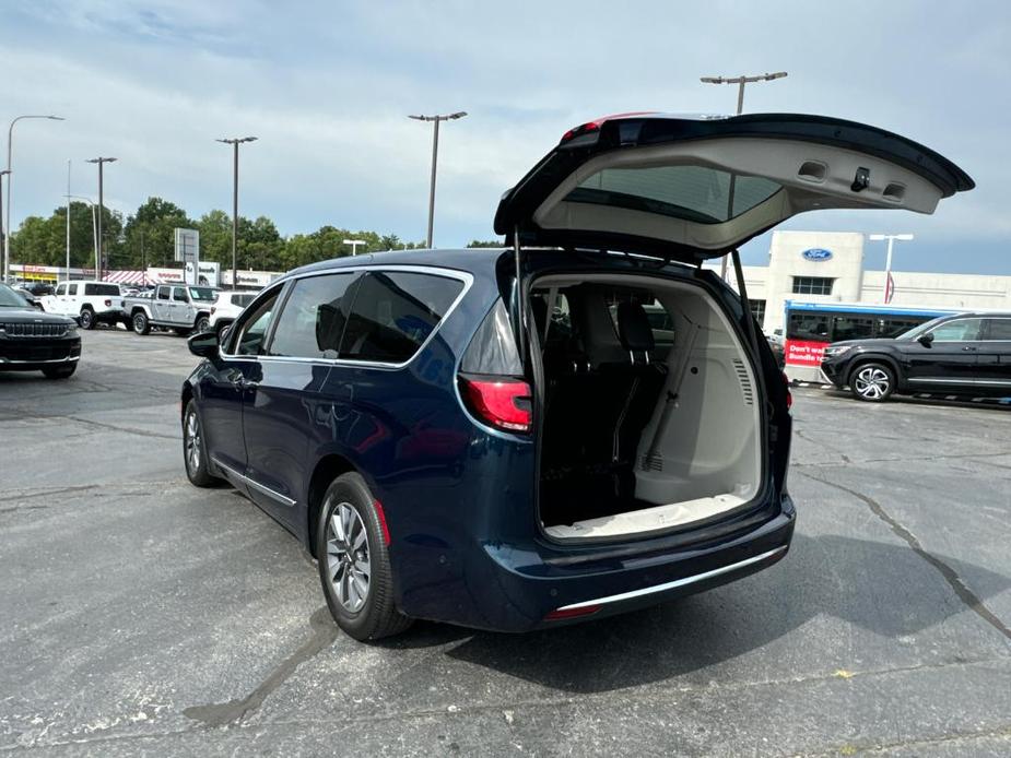 used 2022 Chrysler Pacifica Hybrid car, priced at $32,988