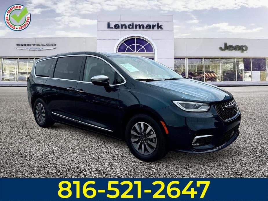 used 2022 Chrysler Pacifica Hybrid car, priced at $32,988