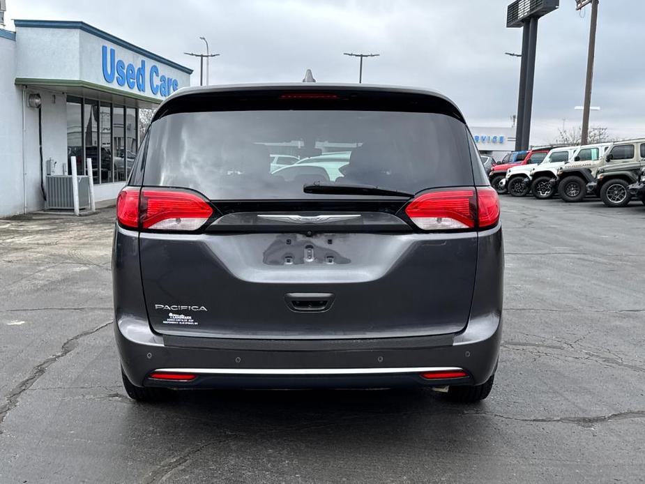 used 2018 Chrysler Pacifica car, priced at $14,988