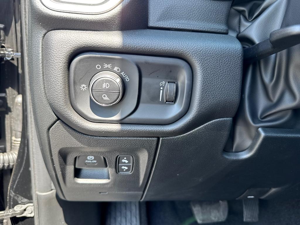 new 2025 Ram 1500 car, priced at $42,940