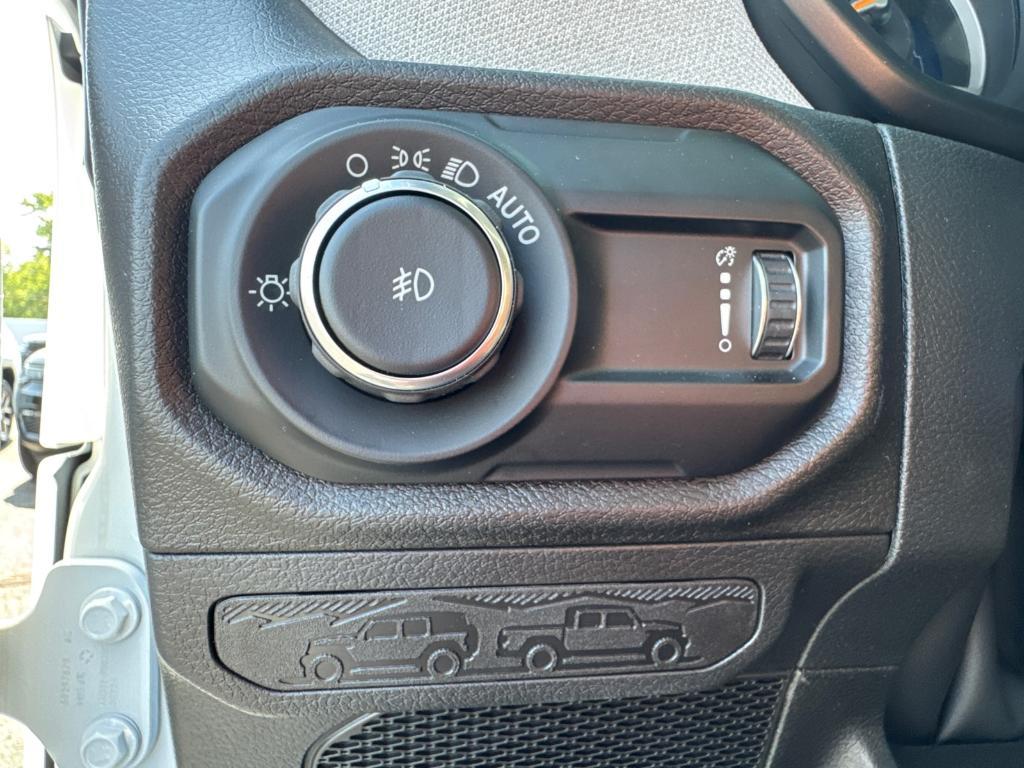 new 2025 Jeep Wrangler car, priced at $37,988
