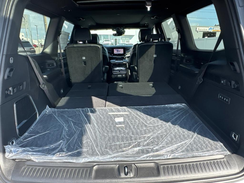new 2025 Jeep Wagoneer car, priced at $66,988
