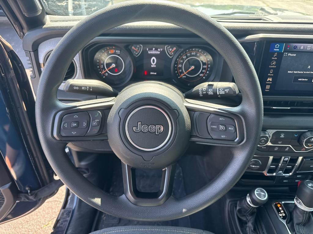 new 2025 Jeep Wrangler car, priced at $36,988