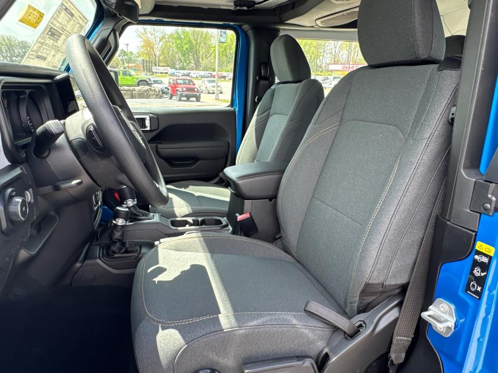 new 2025 Jeep Wrangler car, priced at $30,988