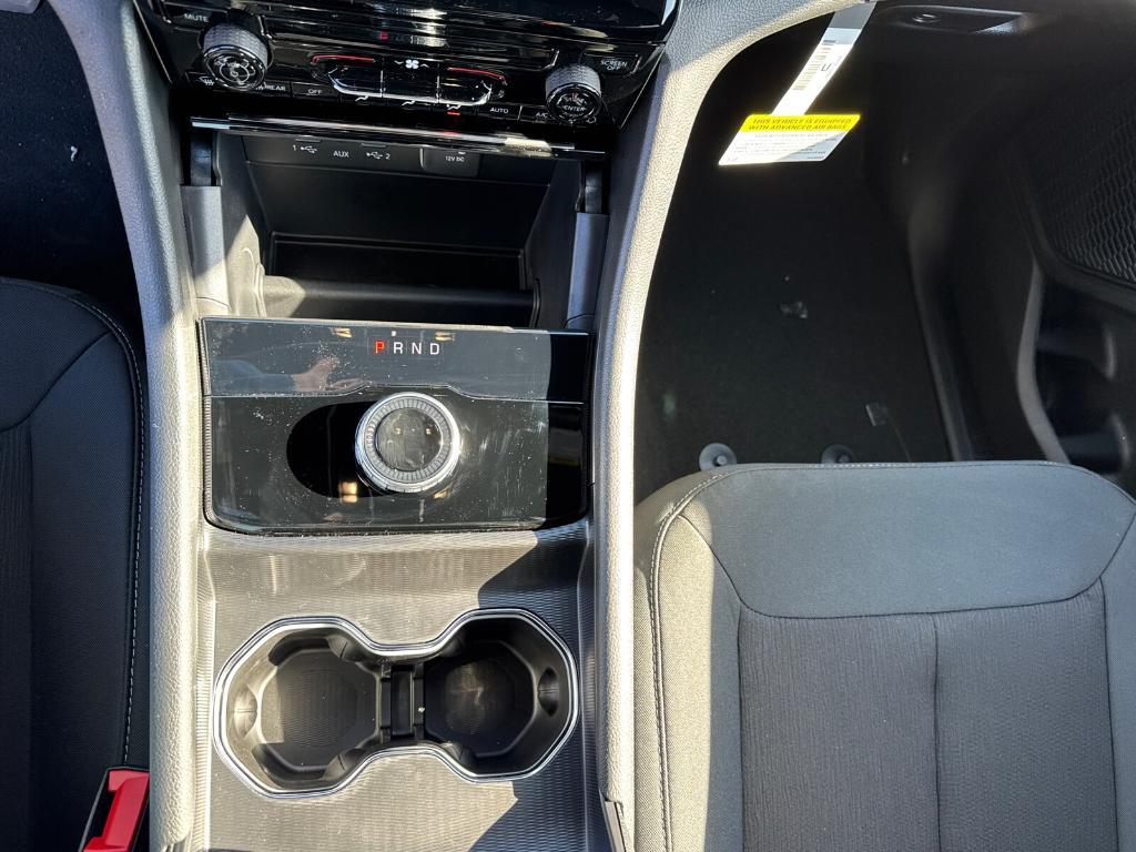 new 2025 Jeep Grand Cherokee car, priced at $32,988