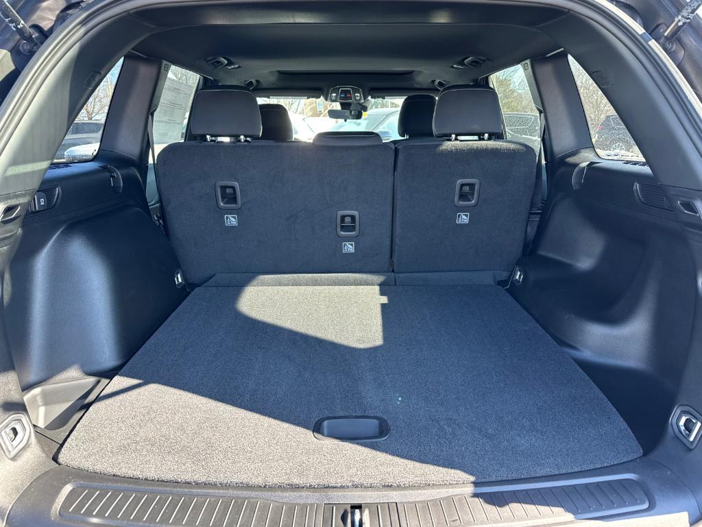 new 2025 Jeep Grand Cherokee car, priced at $42,175
