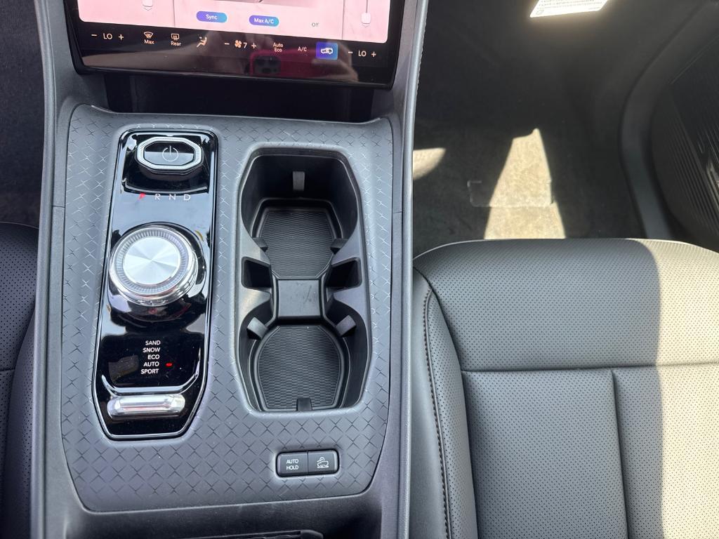 new 2025 Jeep Wagoneer S car, priced at $48,988