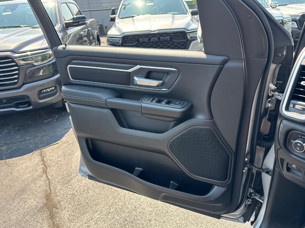 new 2025 Ram 1500 car, priced at $47,965