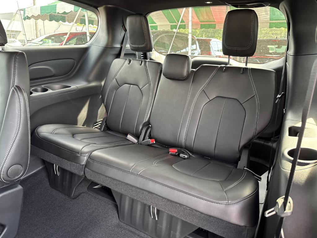 new 2026 Chrysler Pacifica car, priced at $38,988