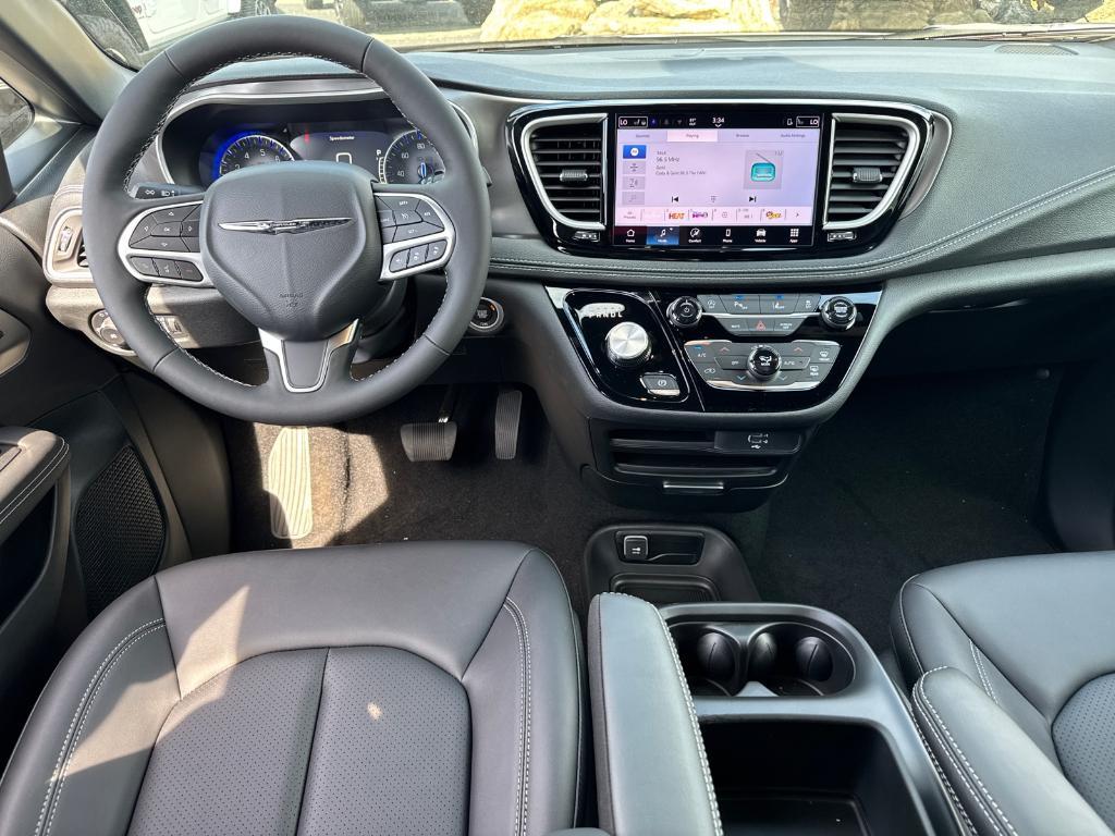 new 2026 Chrysler Pacifica car, priced at $38,988