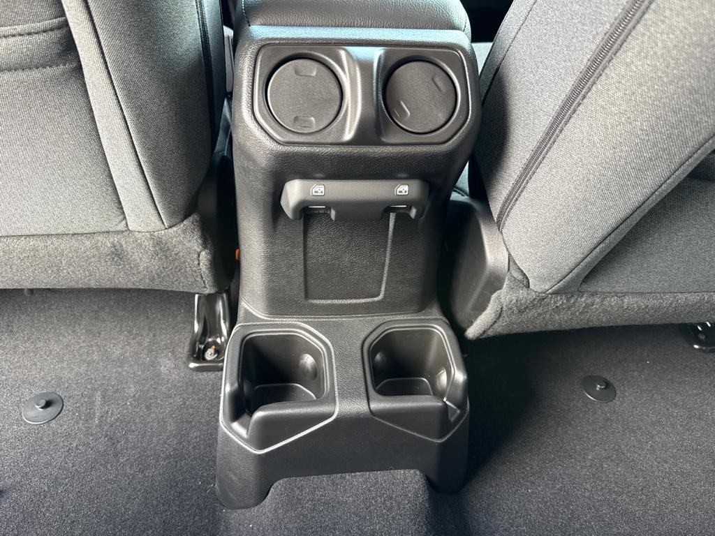 new 2025 Jeep Wrangler car, priced at $39,988