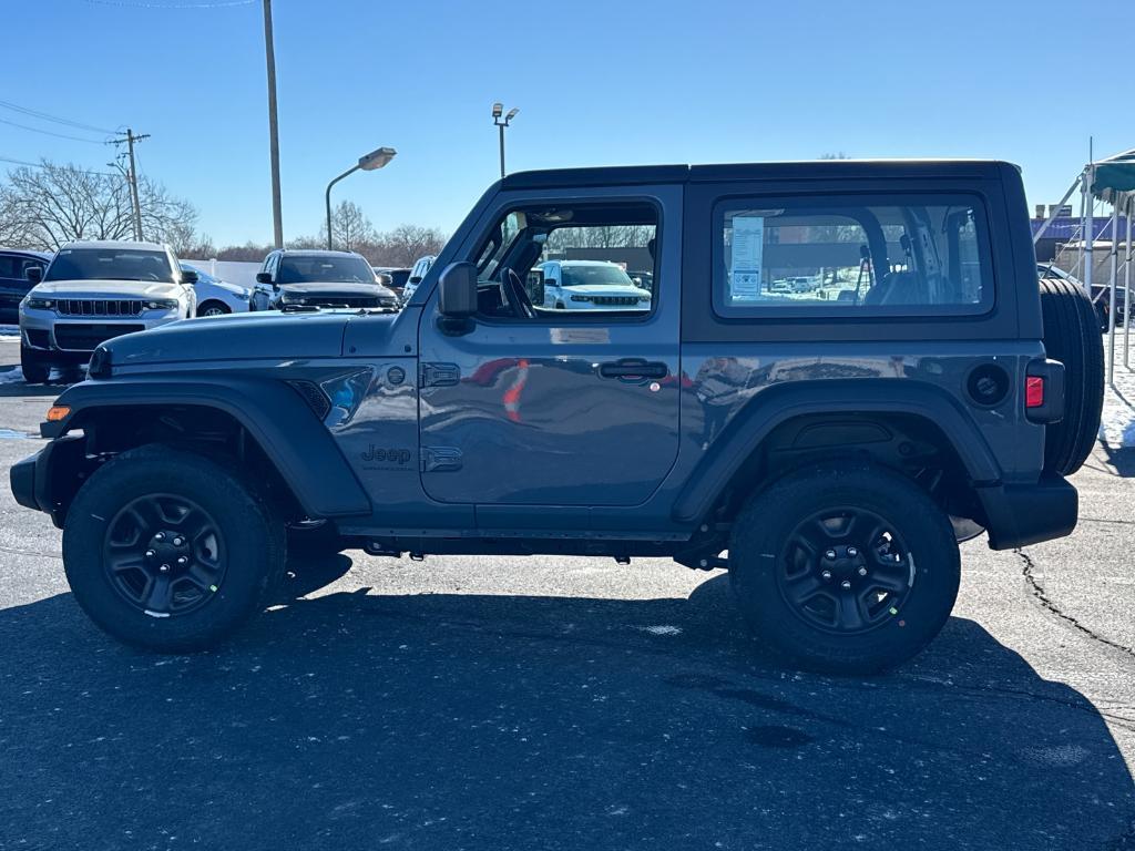 new 2025 Jeep Wrangler car, priced at $38,880