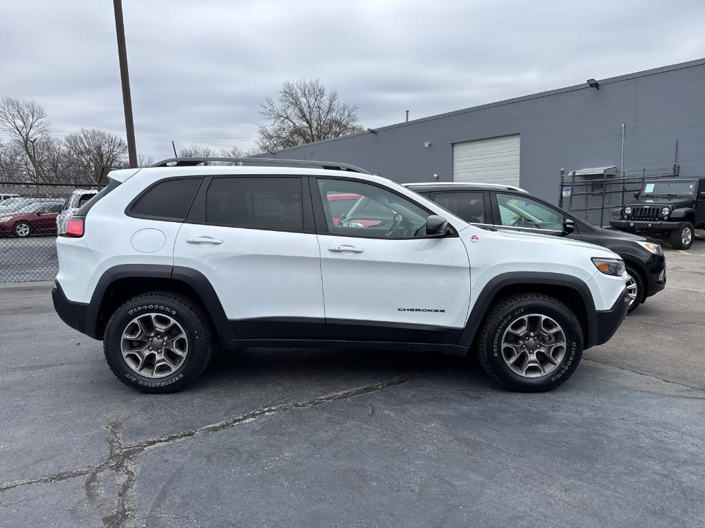 used 2020 Jeep Cherokee car, priced at $22,988