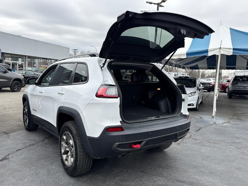 used 2020 Jeep Cherokee car, priced at $22,988