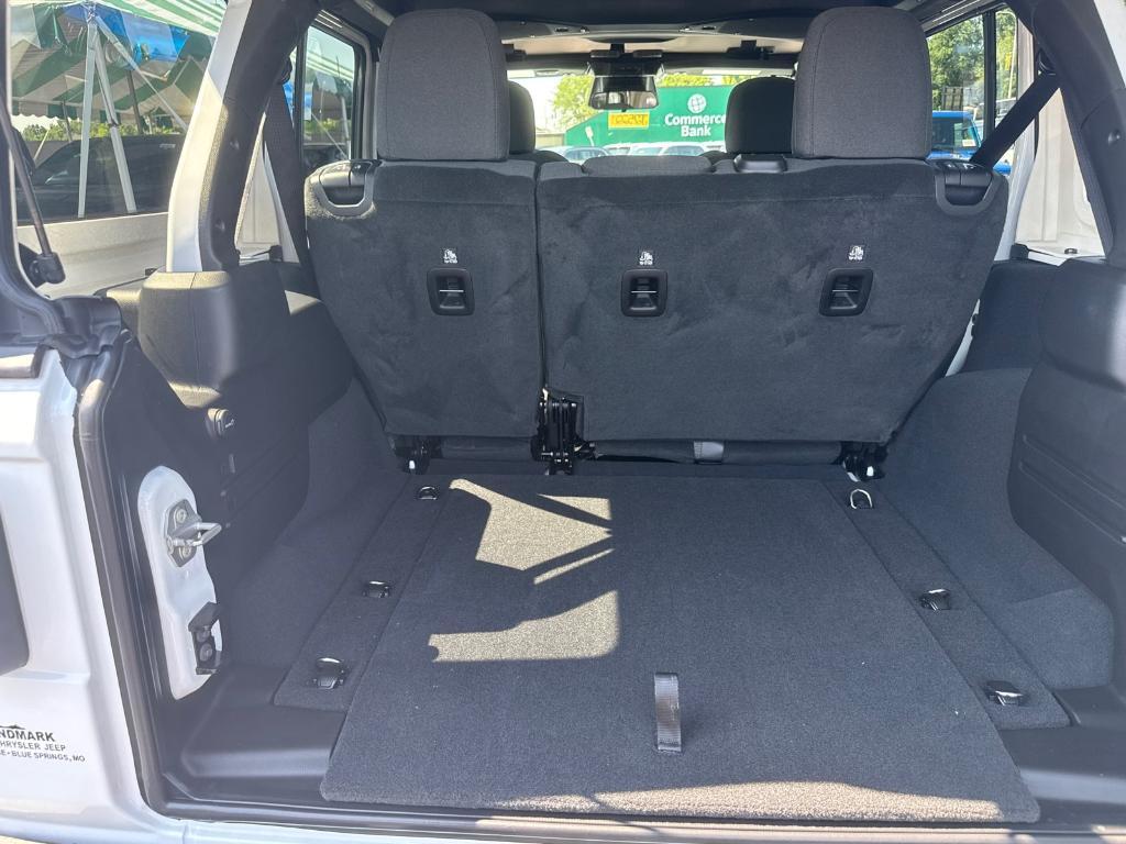 new 2025 Jeep Wrangler car, priced at $40,988