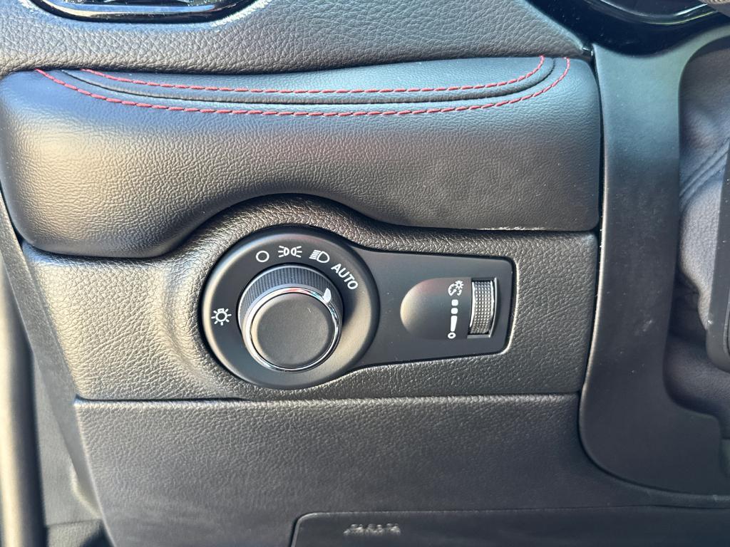 used 2024 Dodge Durango car, priced at $38,788
