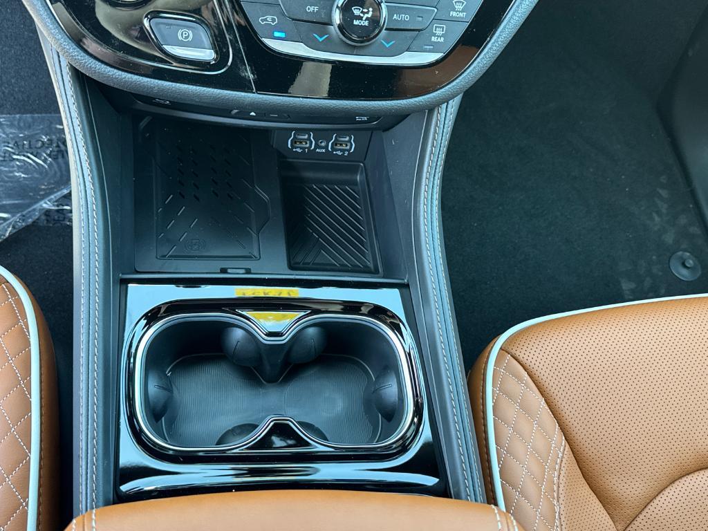 new 2025 Chrysler Pacifica Hybrid car, priced at $49,988