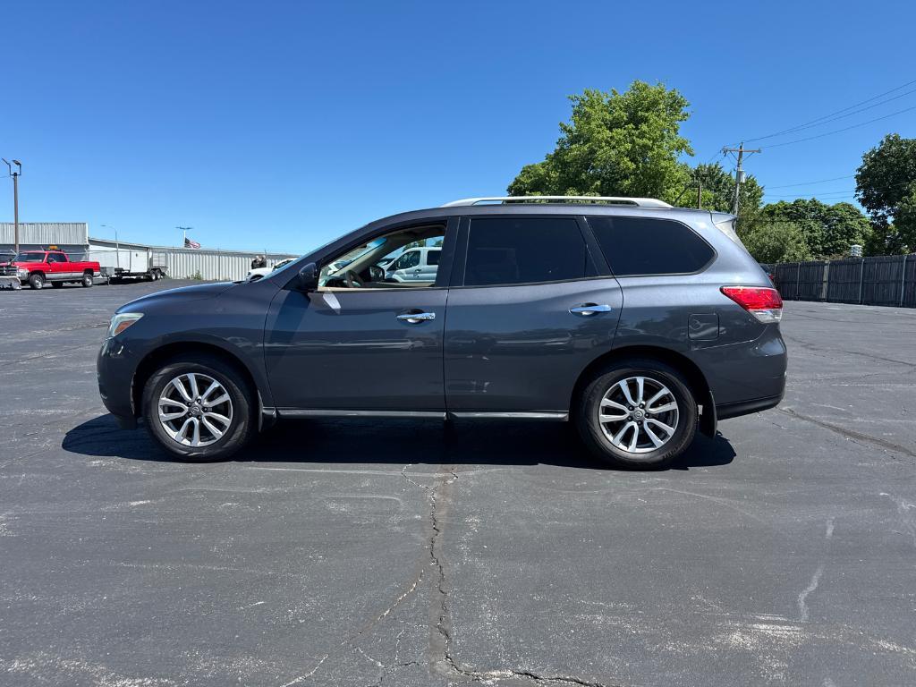used 2013 Nissan Pathfinder car, priced at $7,980