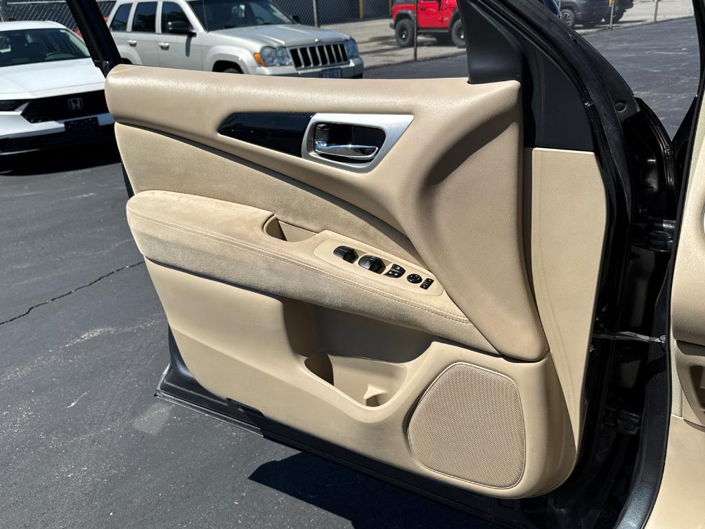 used 2013 Nissan Pathfinder car, priced at $7,980