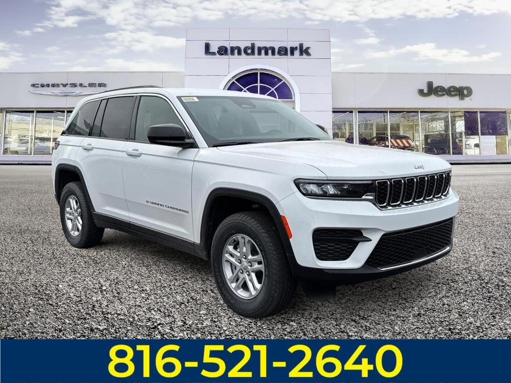 new 2025 Jeep Grand Cherokee car, priced at $40,830