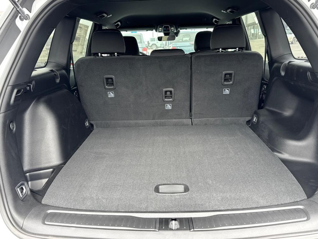 new 2025 Jeep Grand Cherokee car, priced at $31,988