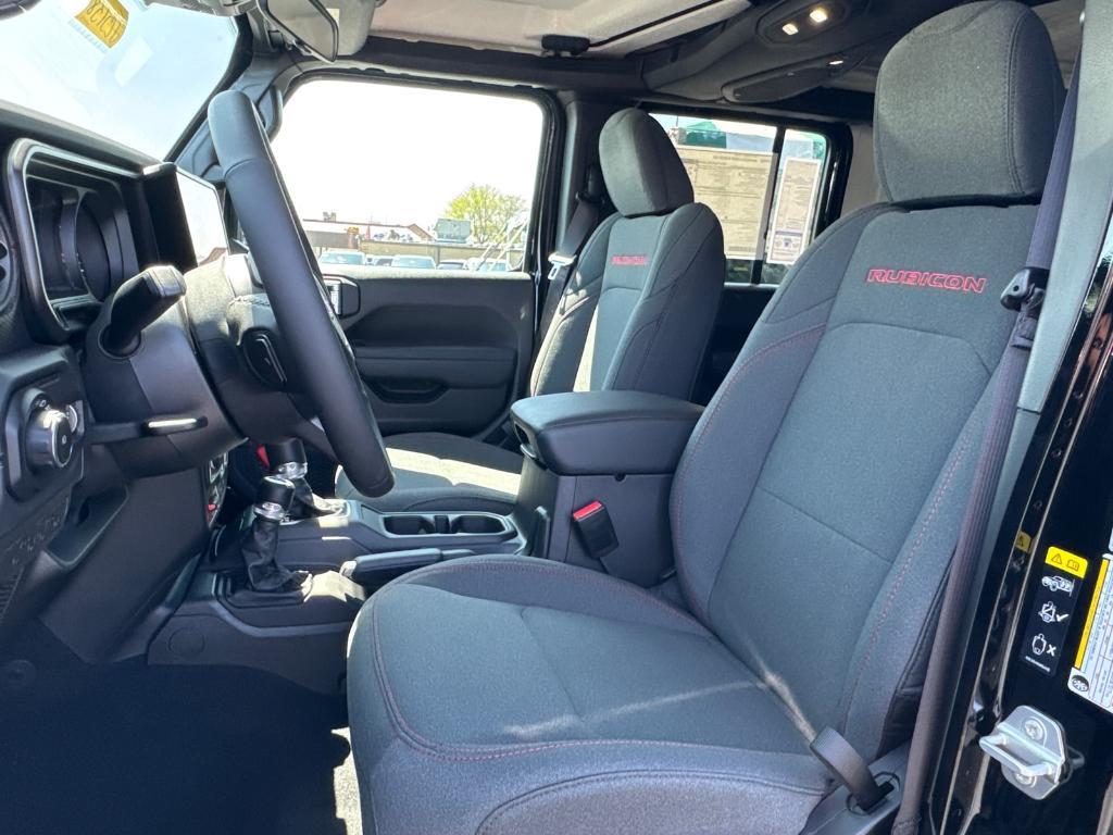 new 2025 Jeep Wrangler car, priced at $50,988
