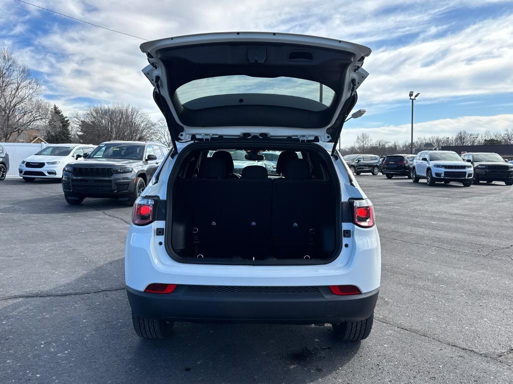 new 2025 Jeep Compass car, priced at $27,495