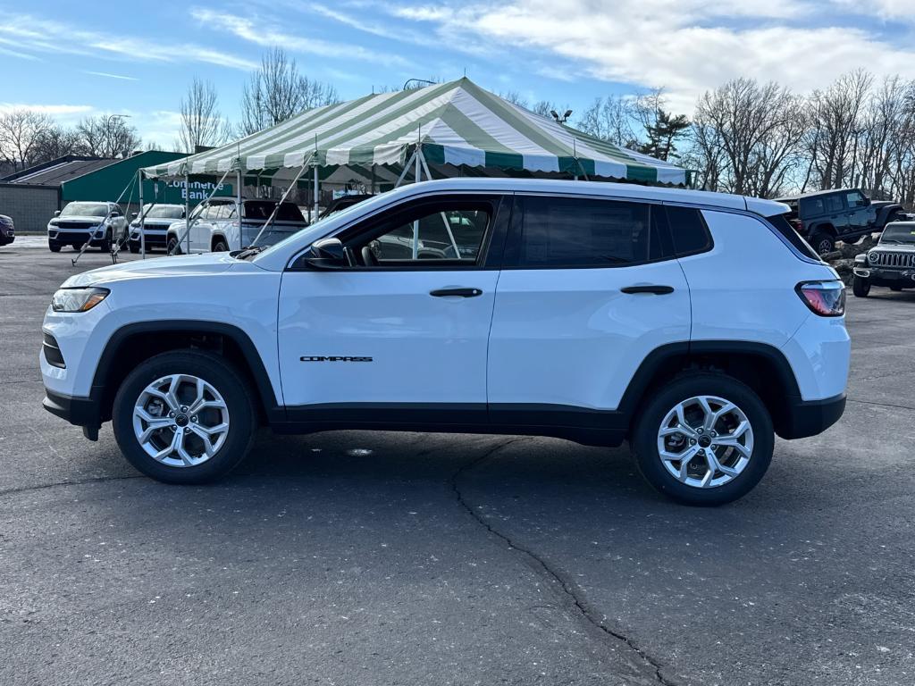 new 2025 Jeep Compass car, priced at $27,495