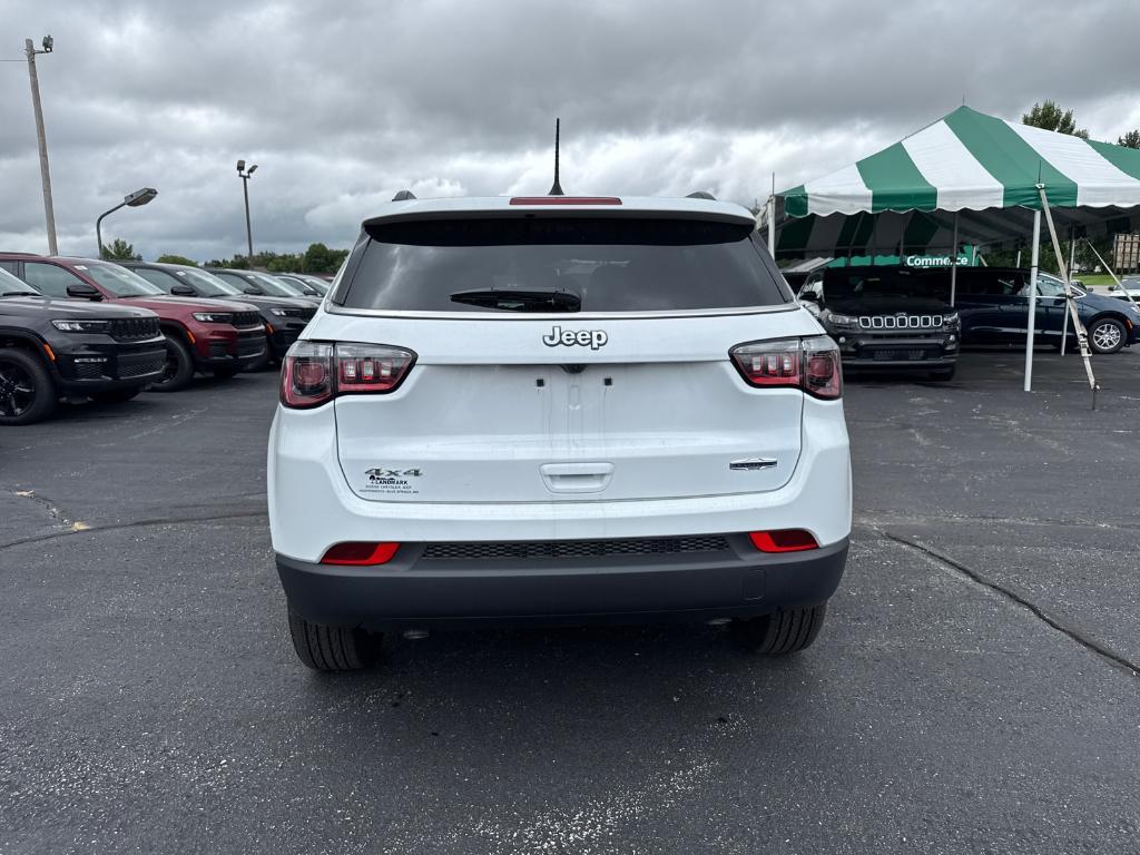 new 2025 Jeep Compass car, priced at $23,988