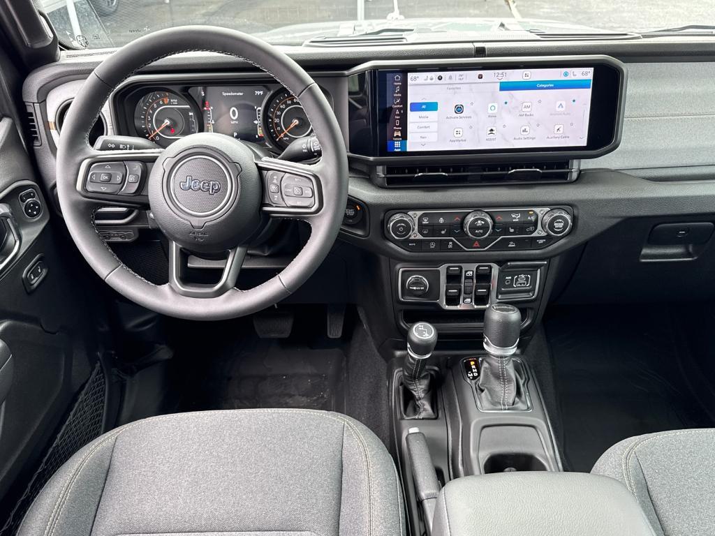 new 2025 Jeep Gladiator car, priced at $40,988