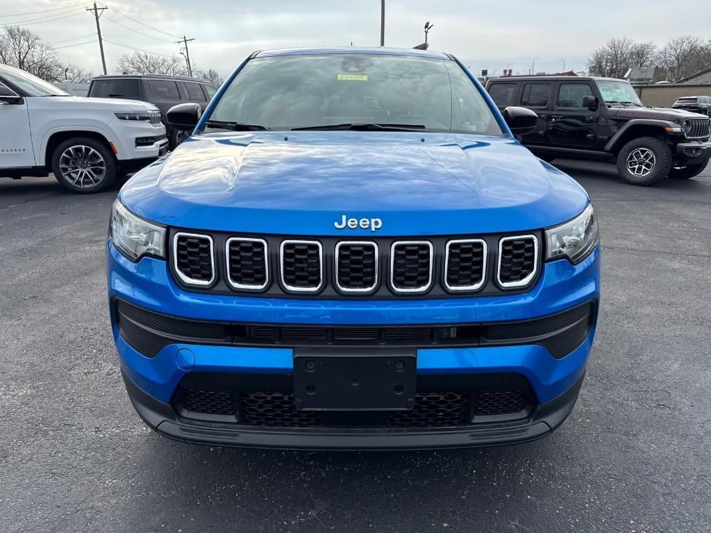 new 2024 Jeep Compass car, priced at $29,190