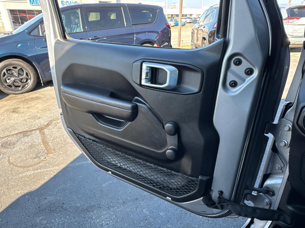 used 2019 Jeep Wrangler Unlimited car, priced at $25,988