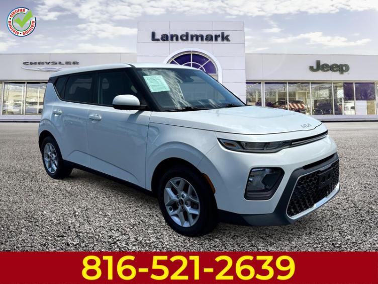 used 2022 Kia Soul car, priced at $14,988