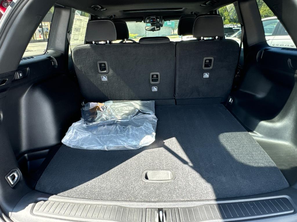 new 2024 Jeep Grand Cherokee car, priced at $43,175