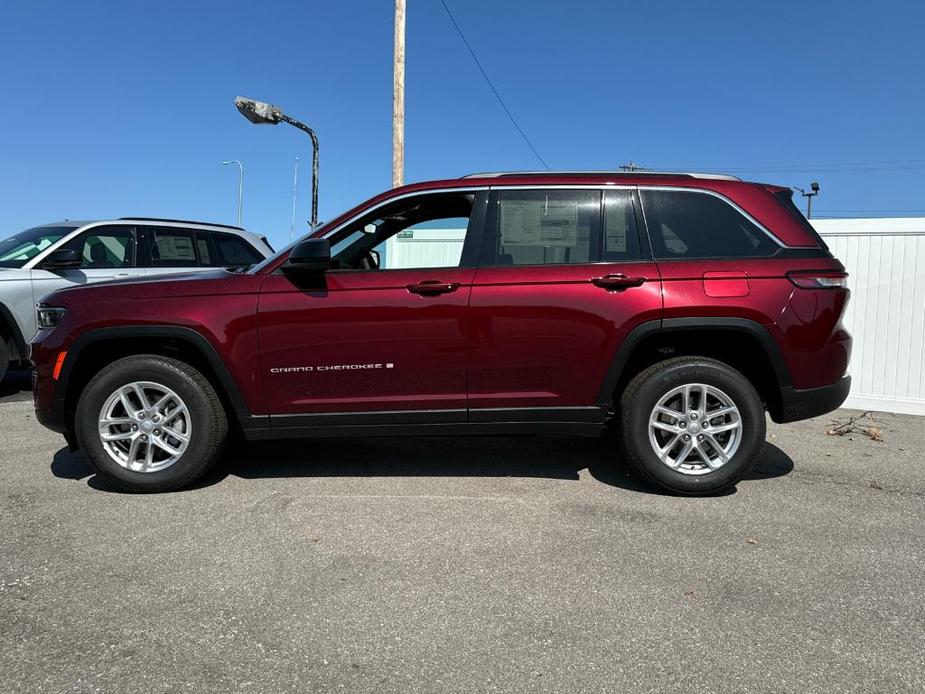 new 2024 Jeep Grand Cherokee car, priced at $33,988