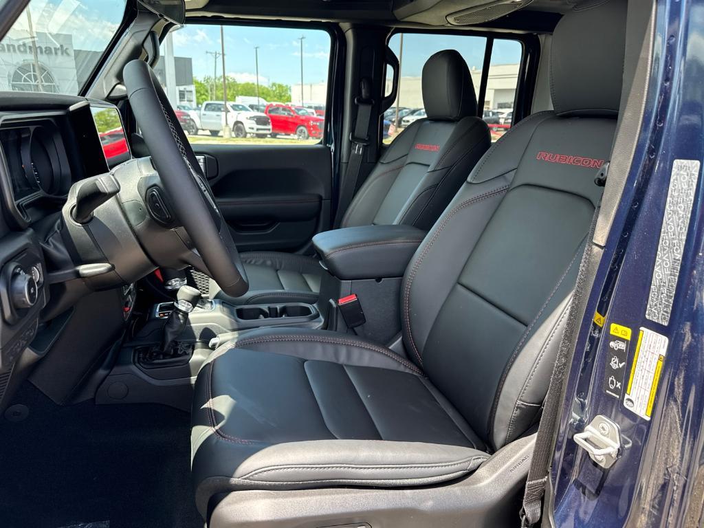 new 2025 Jeep Wrangler car, priced at $49,988