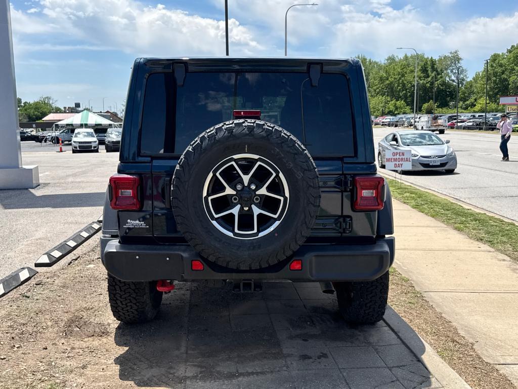 new 2025 Jeep Wrangler car, priced at $49,988