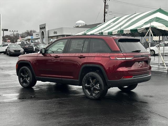 new 2024 Jeep Grand Cherokee car, priced at $38,988