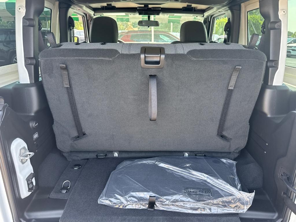 new 2025 Jeep Wrangler car, priced at $29,988