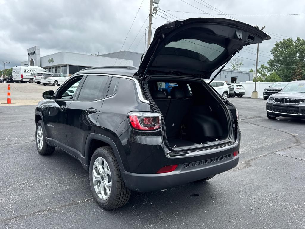 new 2025 Jeep Compass car, priced at $23,988