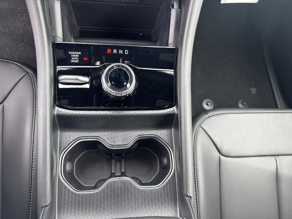 new 2025 Jeep Grand Cherokee car, priced at $46,900