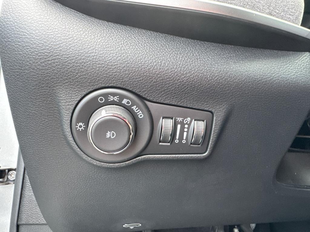 new 2025 Jeep Compass car, priced at $24,988